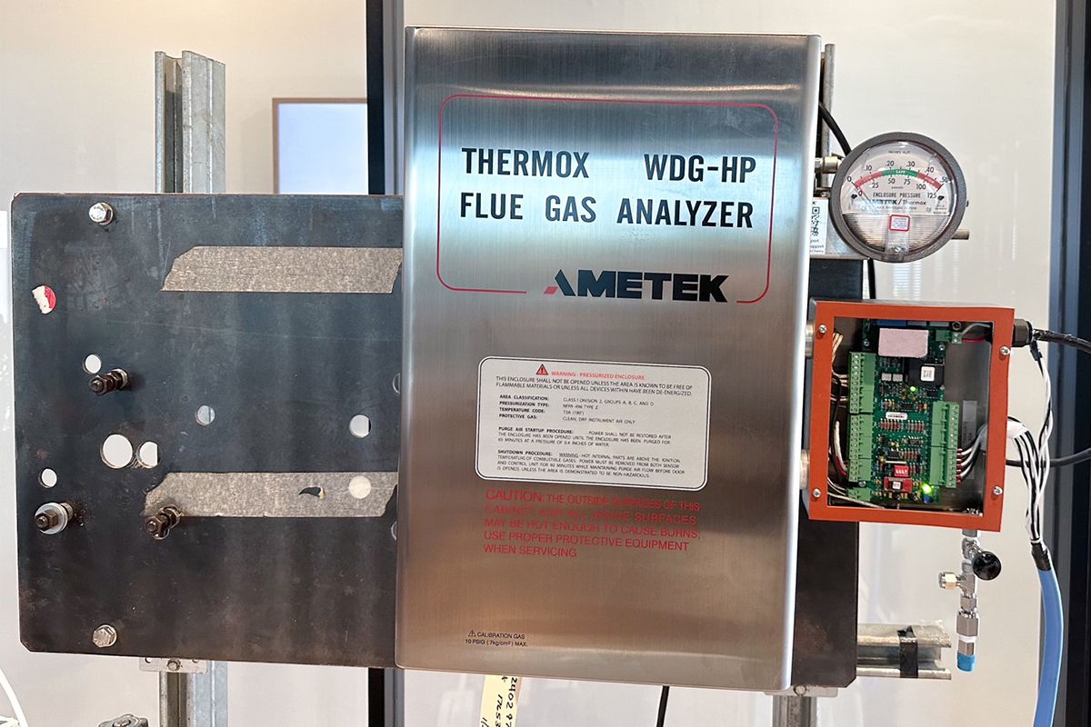 FAT O2 analyzer (Ametek thermox) Model HPII and series2000